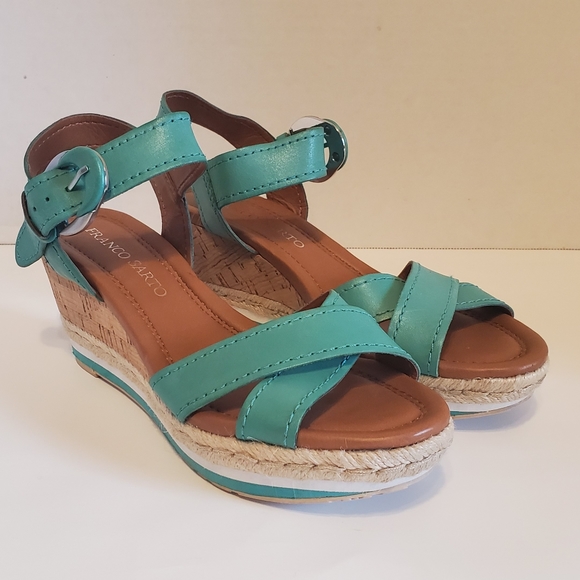 franco sarto yara wedge sandal
